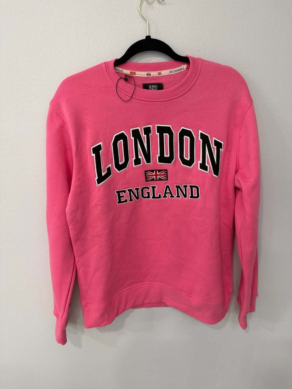 16Sixty Women's Hot Pink London England Embroidery Crew Neck Sweatshirt
